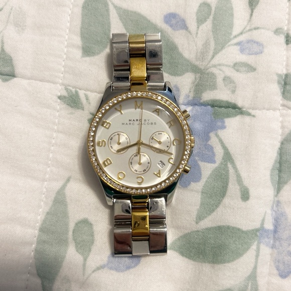 Marc by Marc Jacobs Gold and Silver Women's Watch - Picture 3 of 6
